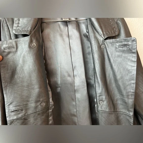 Chico’s Silver Shimmer Leather Collared Short Peacoat Jacket Coat Size 2 - Picture 8 of 9